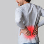 bolące nerki objawy